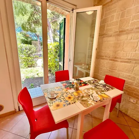 Bilocale Marta Con Giardino A Due Passi Dal Centro Di Lägenhet *